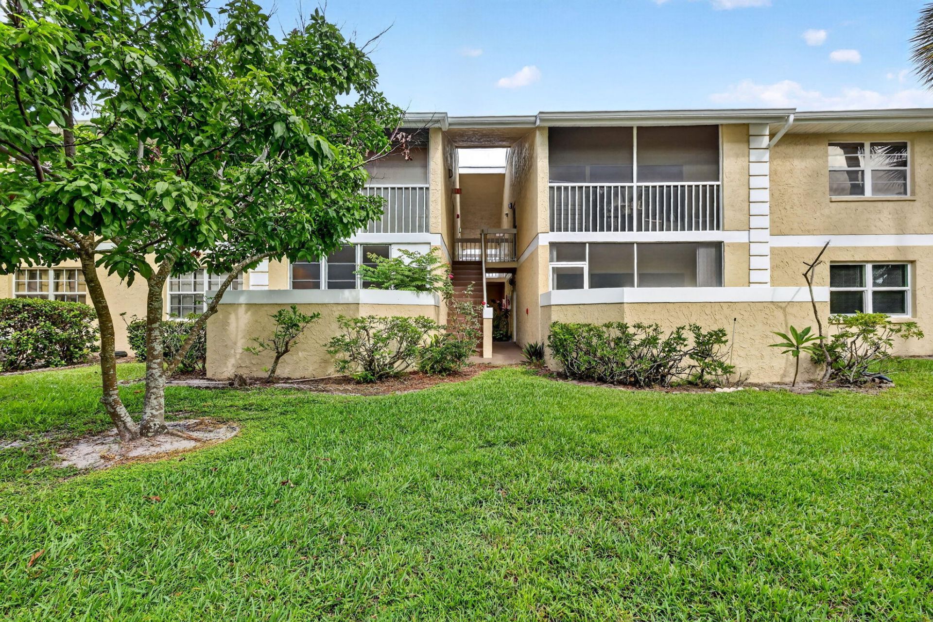 1548 SE Royal Green Circle, Unit 206, Port Saint Lucie, FL 34952 Photo