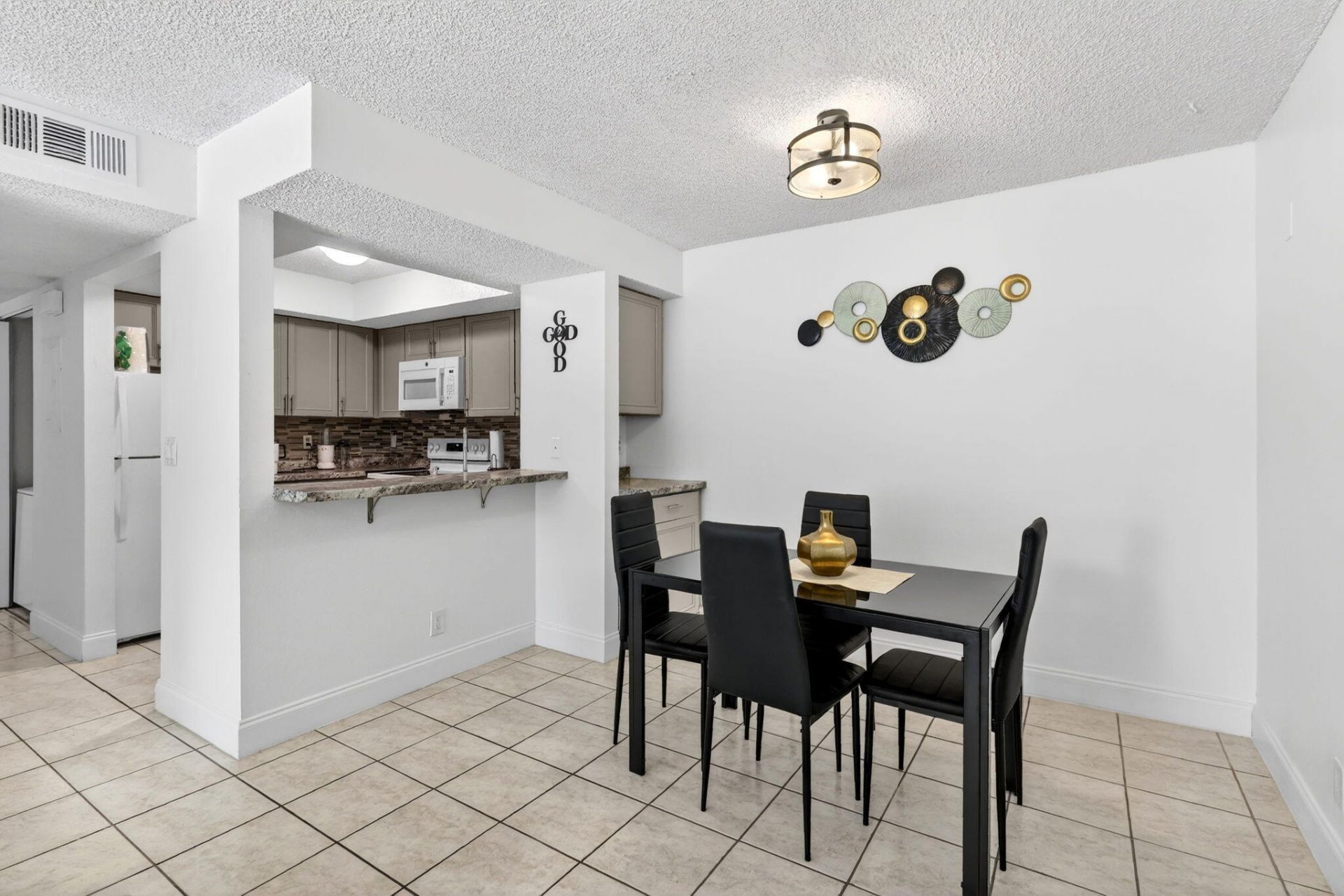 1548 SE Royal Green Circle, Unit 206, Port Saint Lucie, FL 34952 Photo
