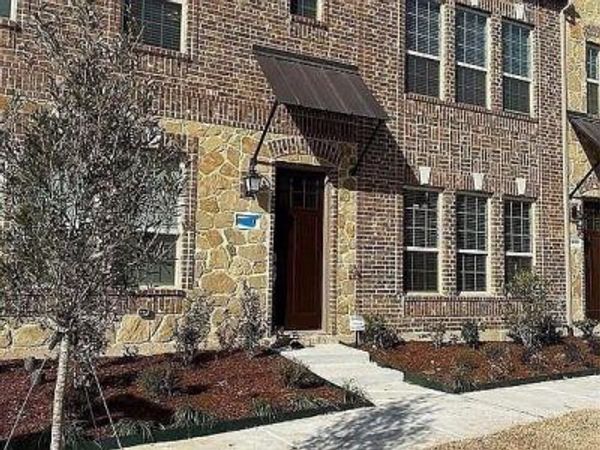 2408 Magalia Lane, Lewisville, TX 75056