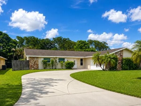 113 Sandpiper Avenue, Royal Palm Beach, FL 33411
