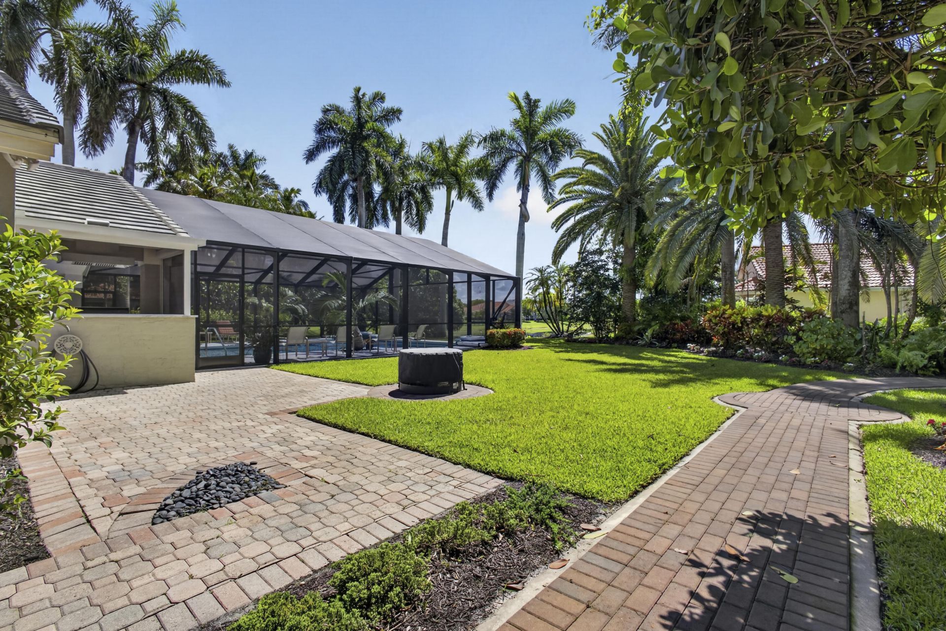 15822 Cypress Park Drive, Wellington, FL 33414 Photo