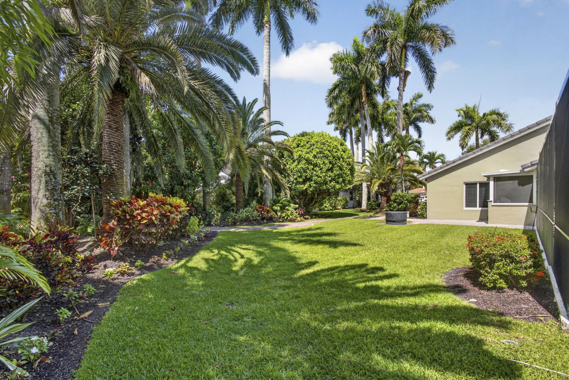 15822 Cypress Park Drive, Wellington, FL 33414 Photo