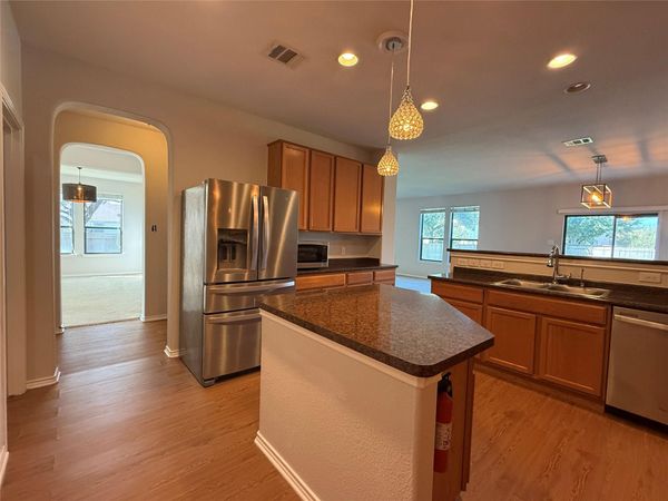 2250 Howry DR, Georgetown, TX 78626