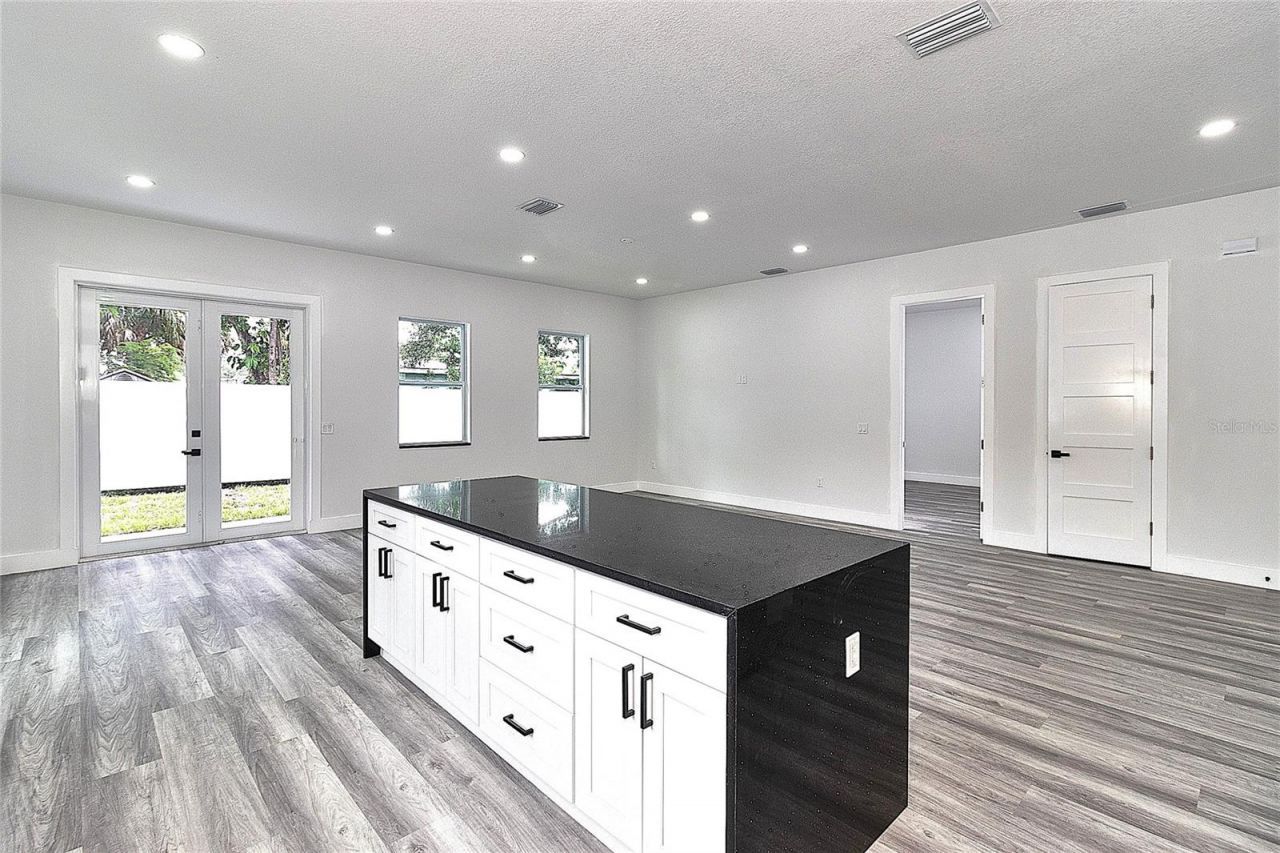 6251 148 Avenue N, Clearwater, FL 33760 Photo