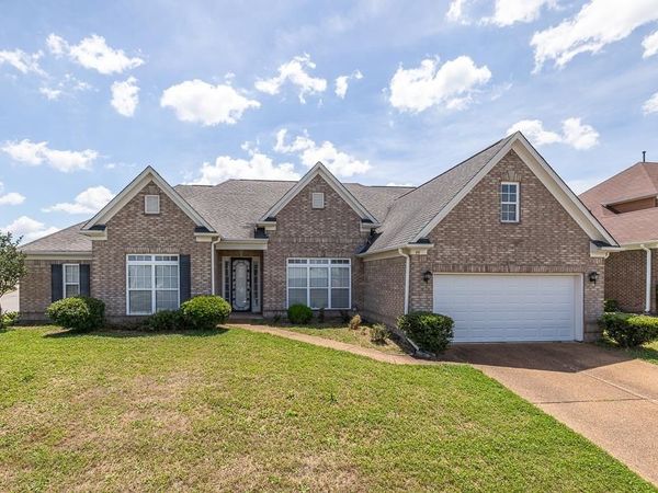 99 HEARTLAND LN, Memphis, TN 38109