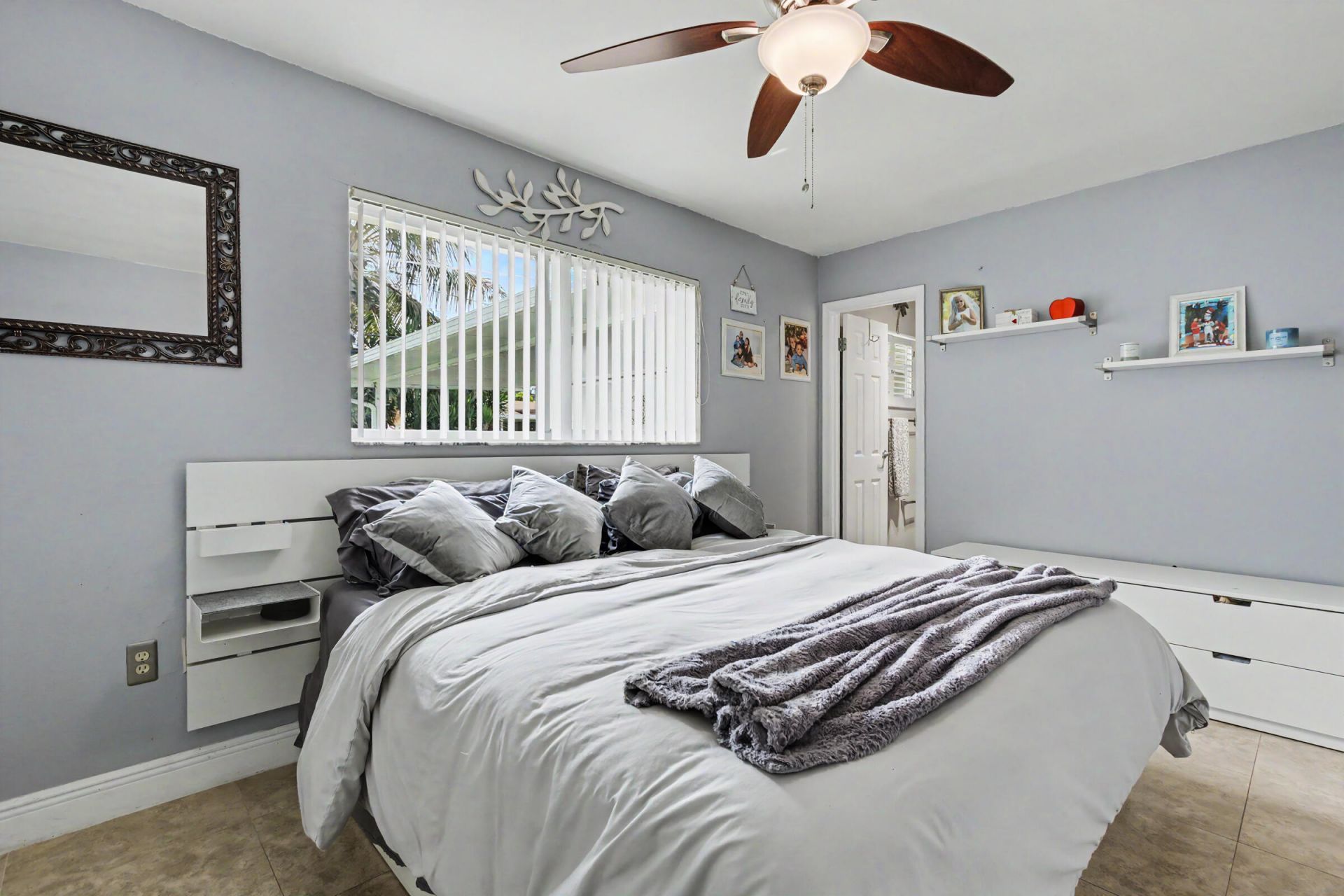 4560 NW 113th Terrace, Sunrise, FL 33323 Photo