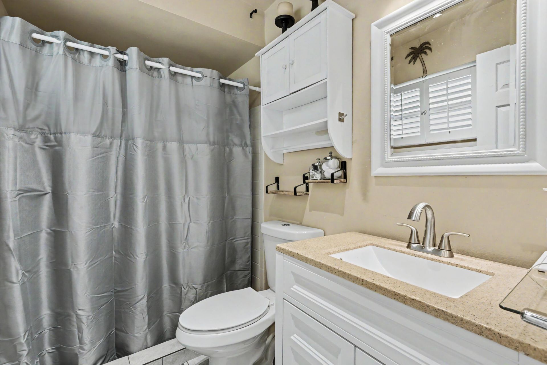 4560 NW 113th Terrace, Sunrise, FL 33323 Photo