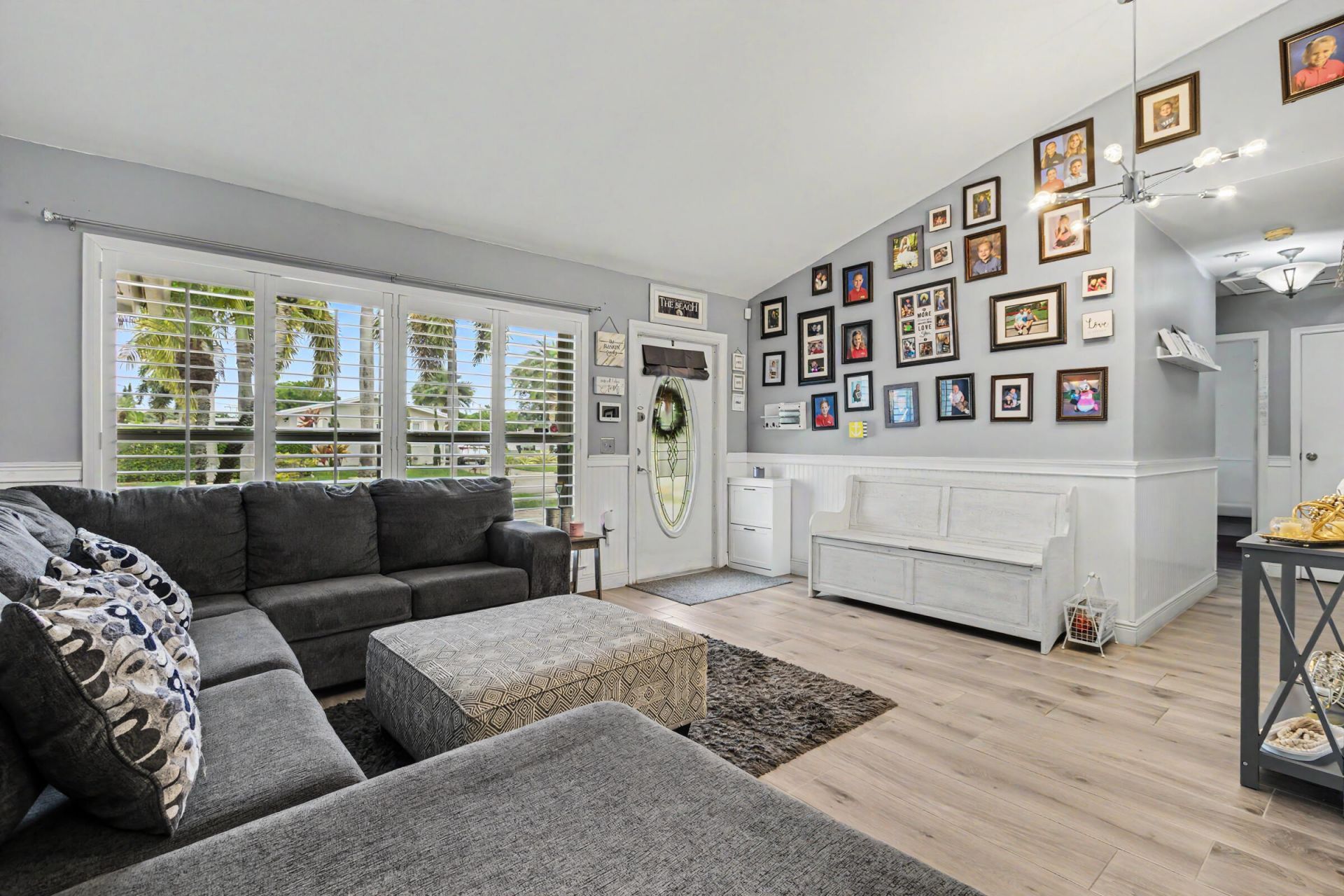 4560 NW 113th Terrace, Sunrise, FL 33323 Photo