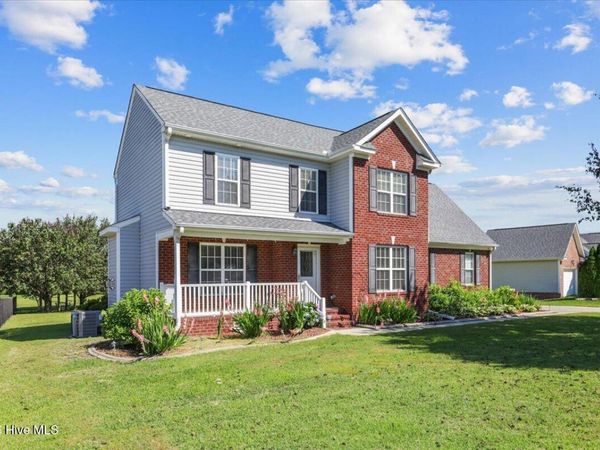 105 Glenn Laurel Drive, Pikeville, NC 27863