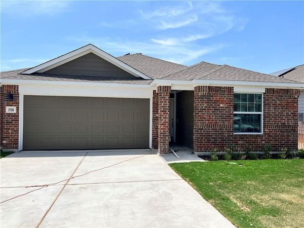 250 Barcelona, Kyle, TX 78640
