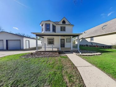 1017 Pine Street, Dawson, MN 56232