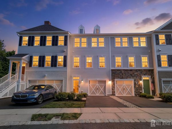 117 Beacon Lane, Eatontown, NJ 07724
