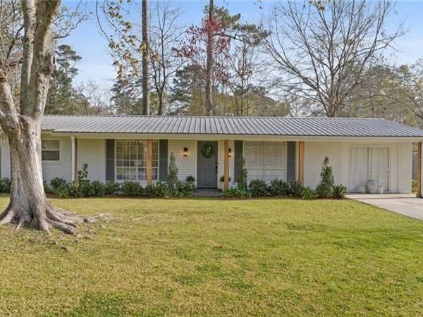 1605 DUPARD Street , Mandeville, LA 70448