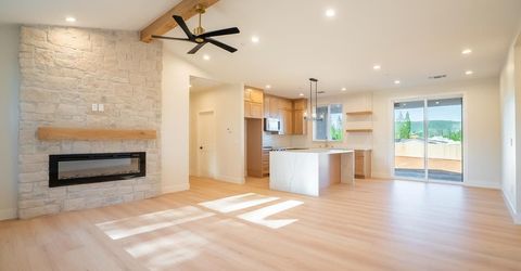 6092 Maxwood Dr, Paradise, CA 95969 Photo