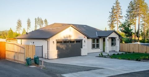 6092 Maxwood Dr, Paradise, CA 95969 Photo