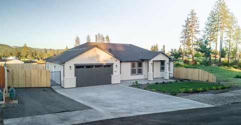 6092 Maxwood Dr, Paradise, CA 95969 Photo