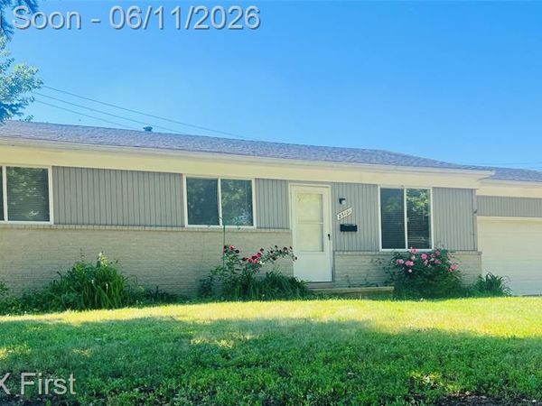 25101 Masch Avenue, Warren, MI 48091