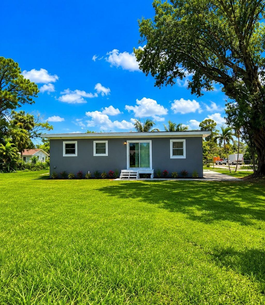 468 N 53rd Dr Drive N, Royal Palm Estates, FL 33415 Photo