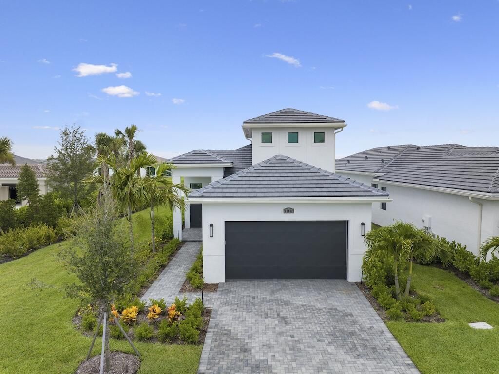12442 SW Lunata Way, Port Saint Lucie, FL 34987 Photo