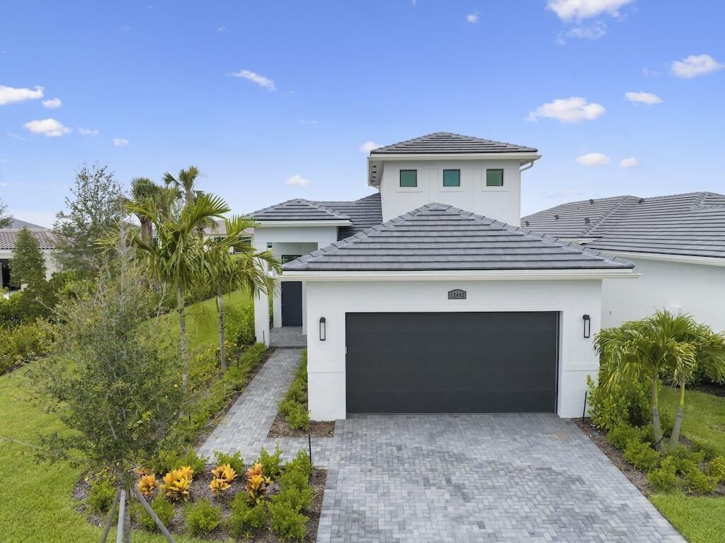 12442 SW Lunata Way, Port Saint Lucie, FL 34987 Photo