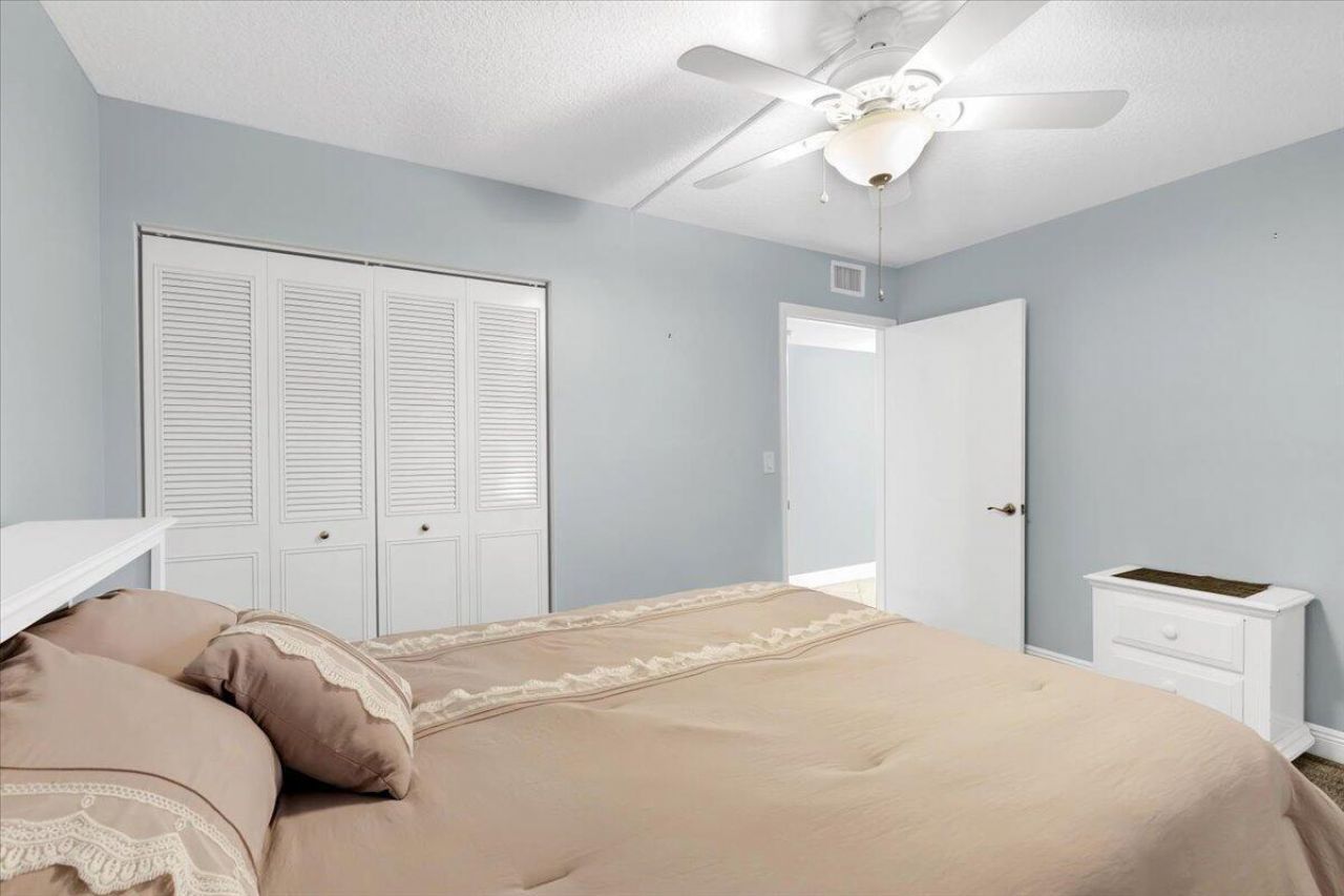 5190 Las Verdes Circle, Unit 108, Delray Beach, FL 33484 Photo