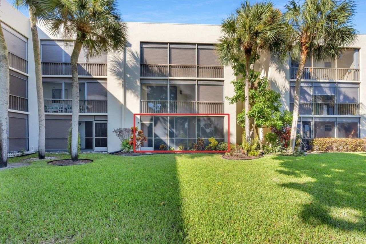 5190 Las Verdes Circle, Unit 108, Delray Beach, FL 33484 Photo