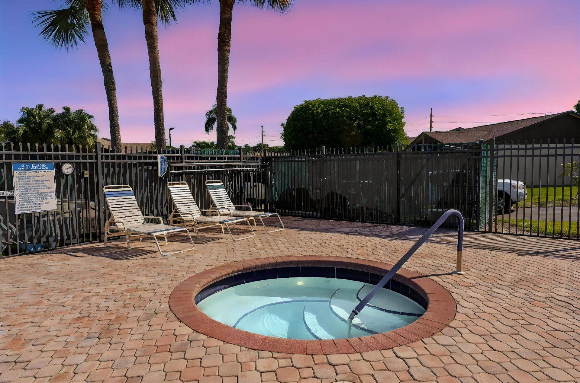 5190 Las Verdes Circle, Unit 108, Delray Beach, FL 33484 Photo