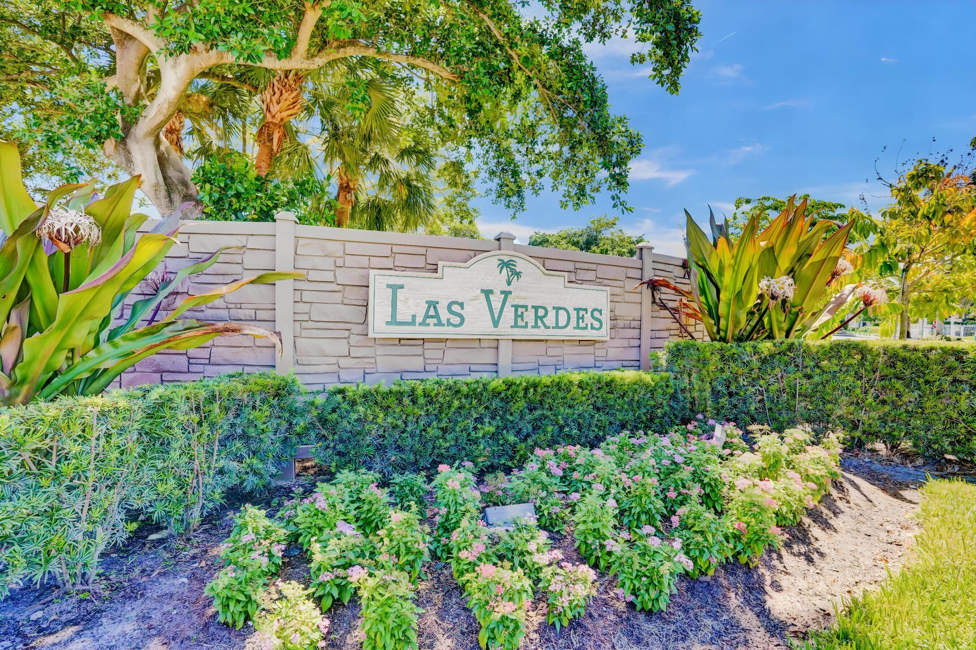 5190 Las Verdes Circle, Unit 108, Delray Beach, FL 33484 Photo