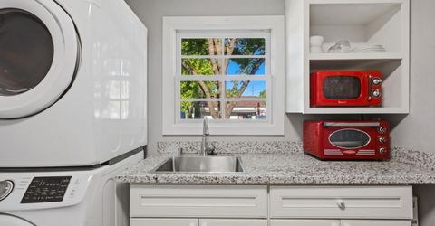 300 Douglas Blvd, Roseville, CA 95678 Photo