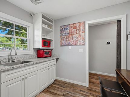 300 Douglas Blvd, Roseville, CA 95678 Photo