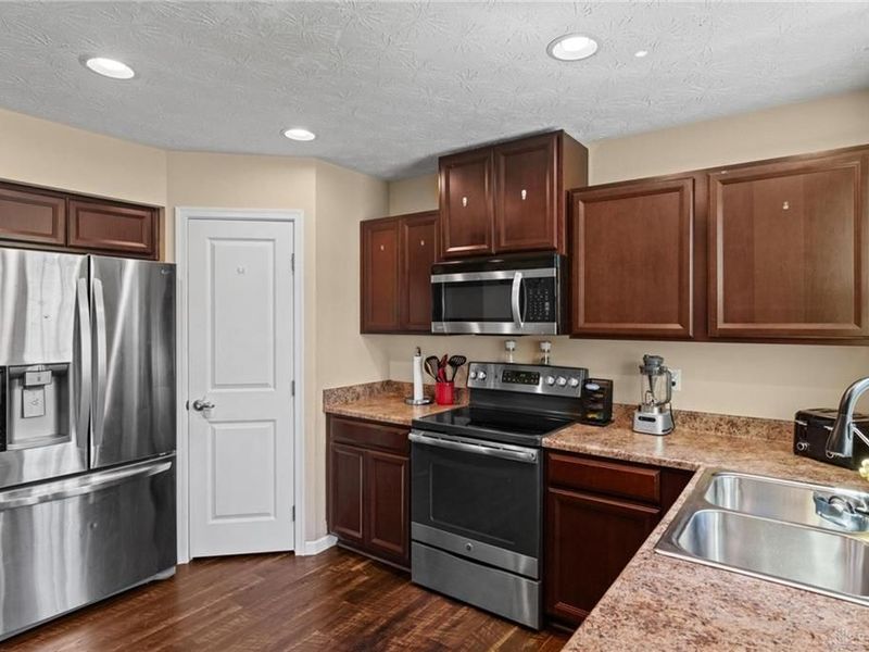 7428 Bostelman Place, Huber Heights, OH 45424 Photo 11