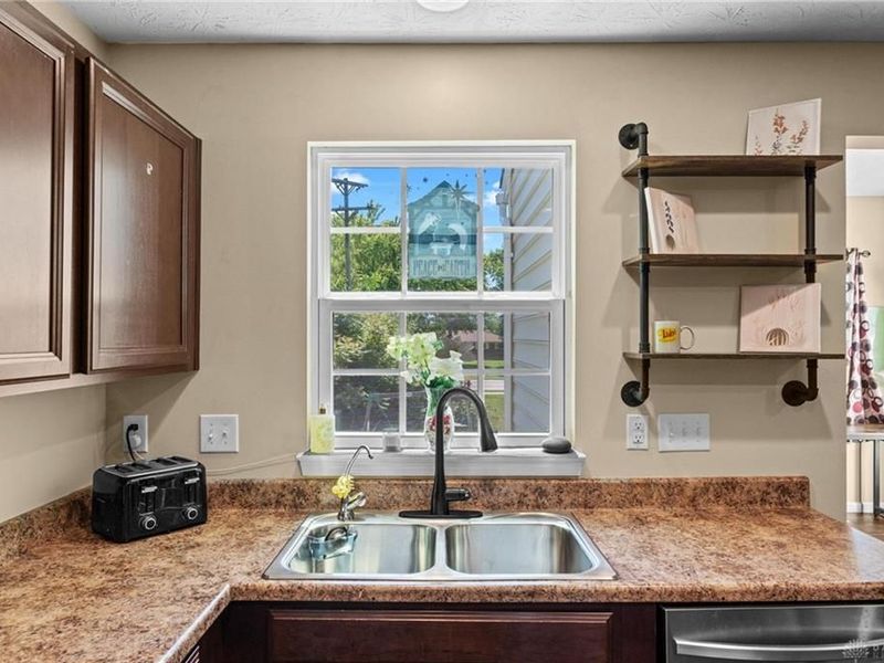 7428 Bostelman Place, Huber Heights, OH 45424 Photo 13