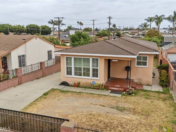 1220 W Young, Wilmington, CA 90744