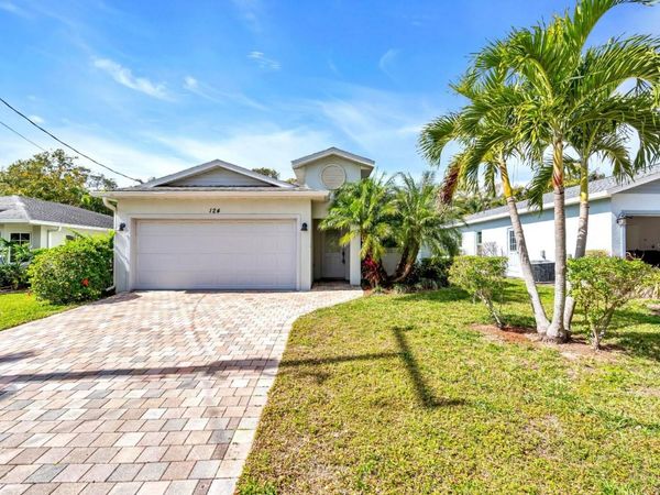 124 TUCKER AVENUE , SARASOTA, FL 34232
