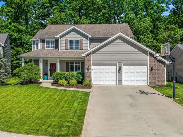 12048 Painted Peak Cove, Fort Wayne, IN 46845