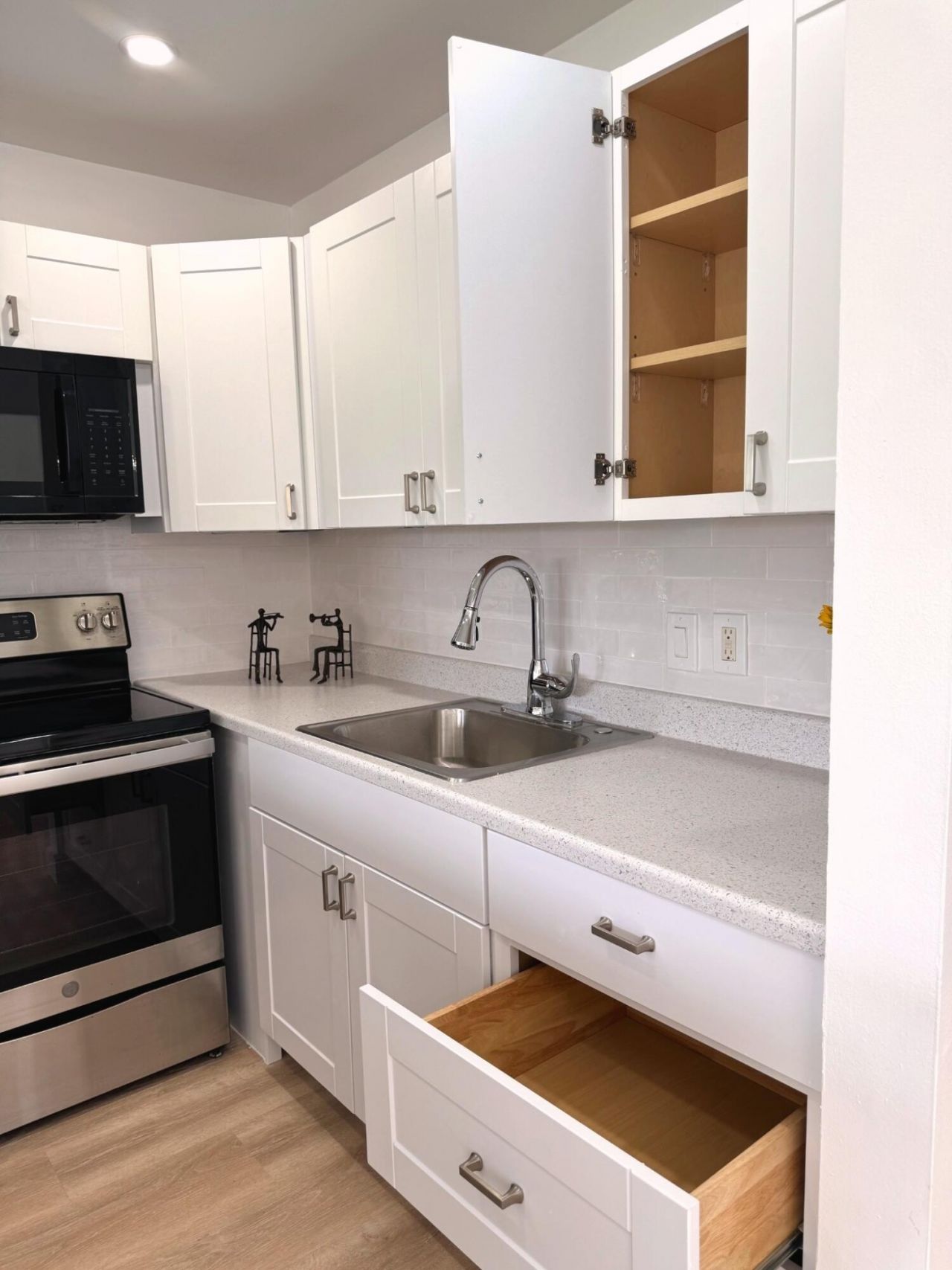 150 Windsor G, West Palm Beach, FL 33417 Photo
