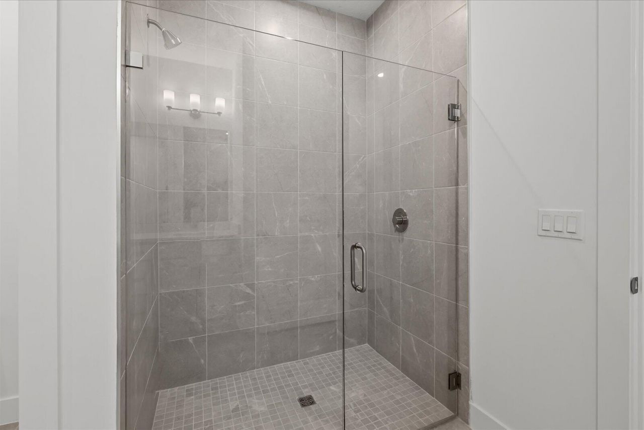890 SW Newfield Avenue, Palm City, FL 34990 Photo