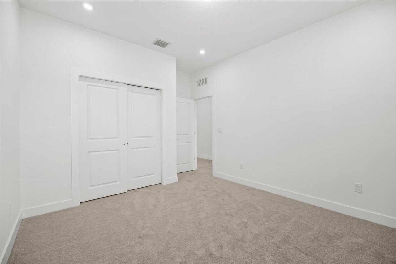 890 SW Newfield Avenue, Palm City, FL 34990 Photo
