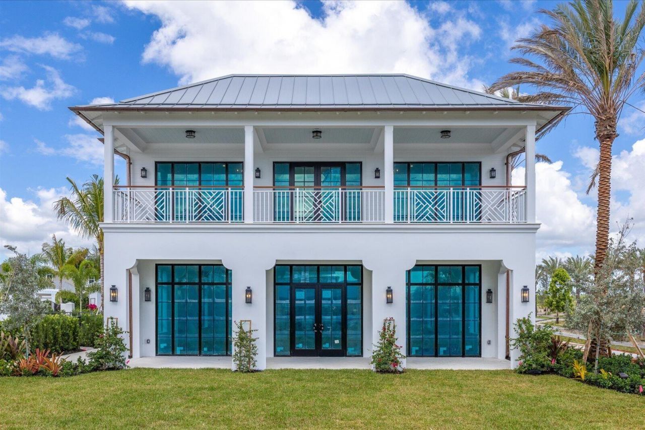 890 SW Newfield Avenue, Palm City, FL 34990 Photo