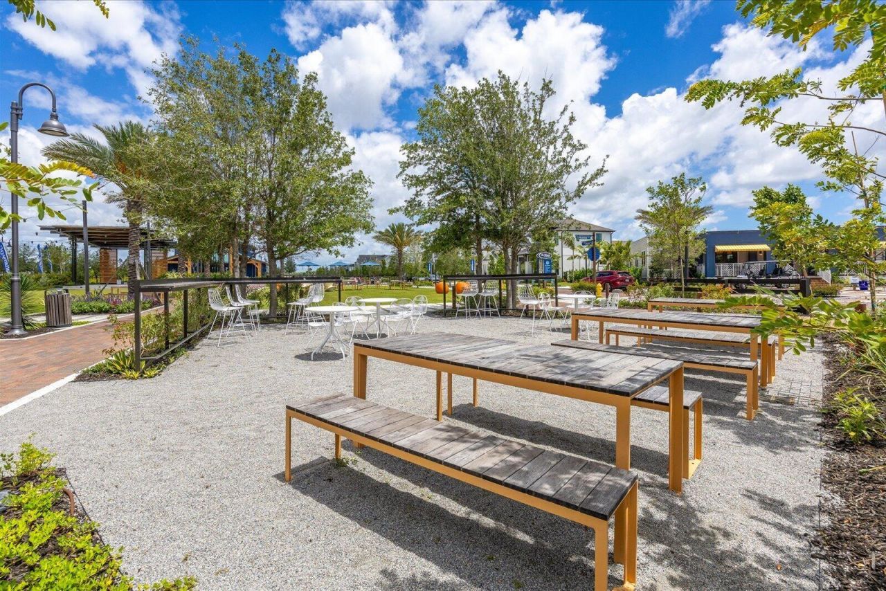 890 SW Newfield Avenue, Palm City, FL 34990 Photo