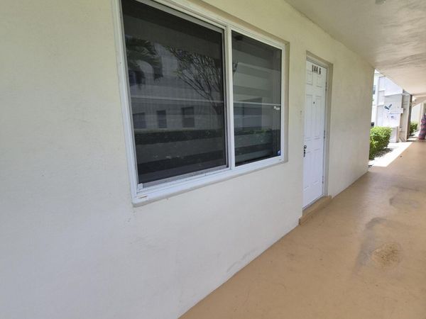 144 Dorchester G, West Palm Beach, FL 33417