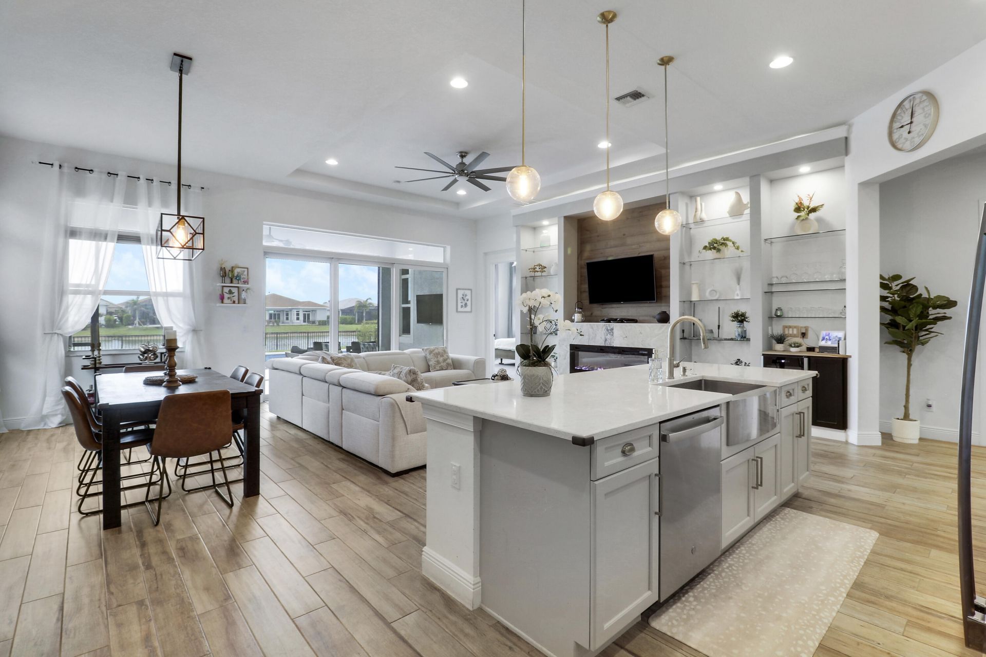 8852 SW Montova Way, Port Saint Lucie, FL 34987 Photo