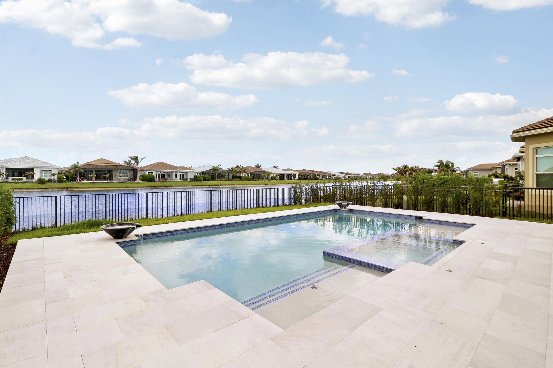 8852 SW Montova Way, Port Saint Lucie, FL 34987 Photo