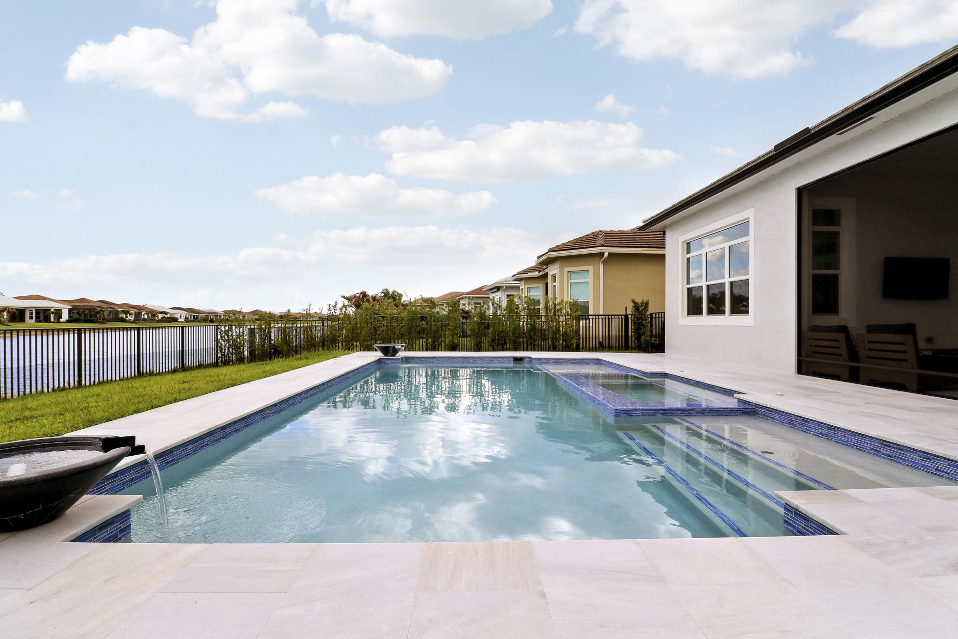 8852 SW Montova Way, Port Saint Lucie, FL 34987 Photo