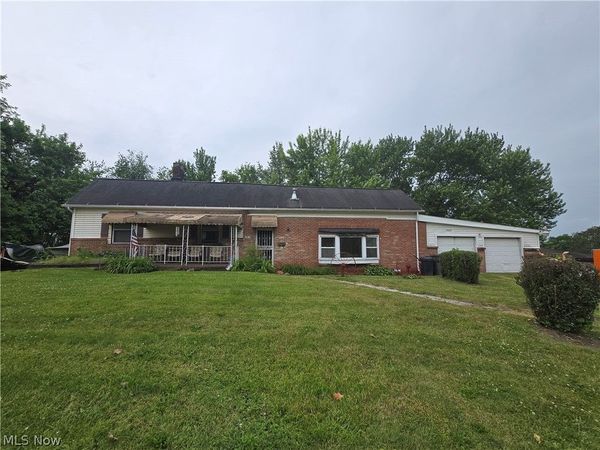 1427 Hawn Street , Youngstown, OH 44506