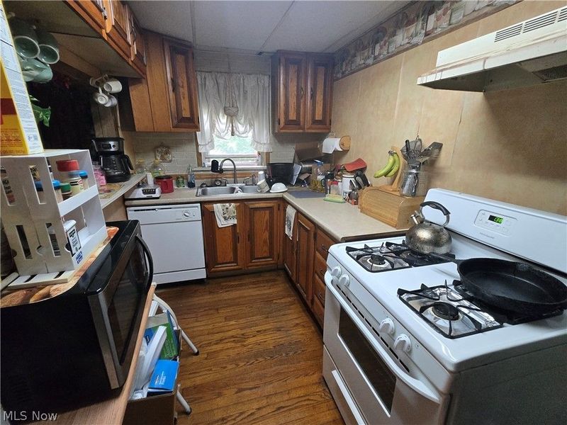 1427 Hawn Street, Youngstown, OH 44506 Photo 13