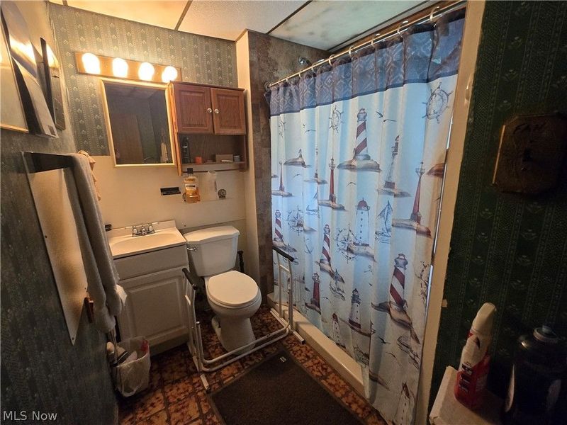 1427 Hawn Street, Youngstown, OH 44506 Photo 8