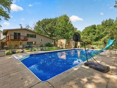 1504 Crystal Lake Road E, Burnsville, MN 55306