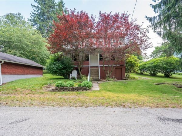 132 Coal Hollow Rd , Greensburg, PA 15601