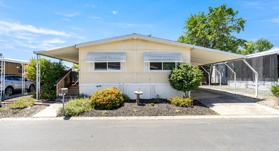 220 Pau Hana Cir, Citrus Heights, CA 95621 Photo